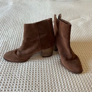 Madewell Brown Suede Booties
